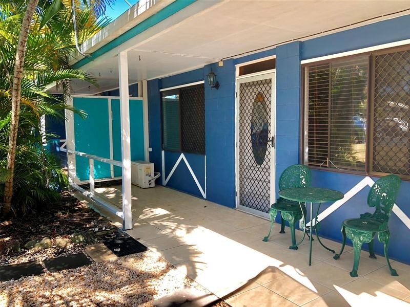 2/37 Edmonds Street, Bucasia QLD 4750