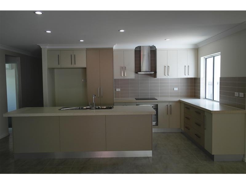 39 Brooksfield Drive, Sarina Beach QLD 4737