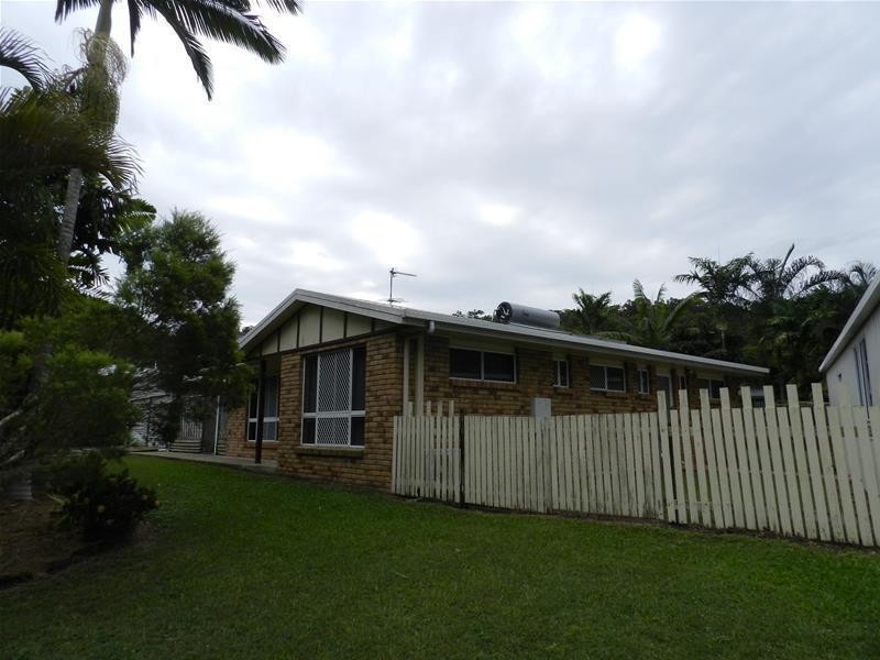 44 West Street, Sarina QLD 4737