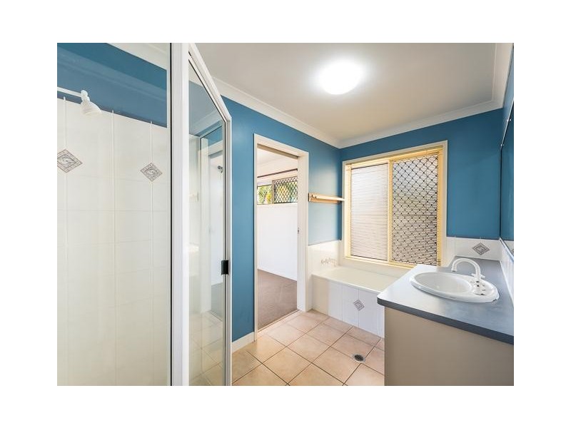 17 Seabreeze Court, Slade Point QLD 4740