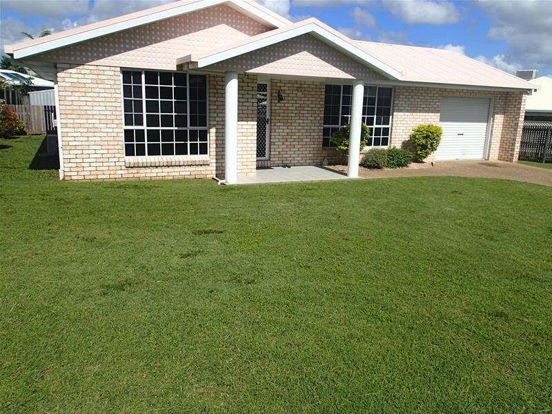 45 Shiral Drive, Beaconsfield QLD 4740