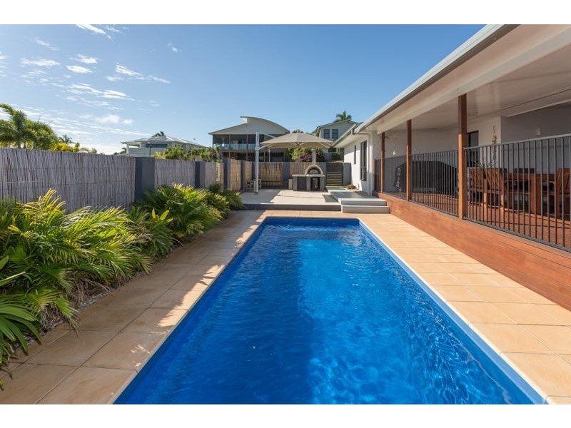 16 Wilcox Street, Eimeo QLD 4740