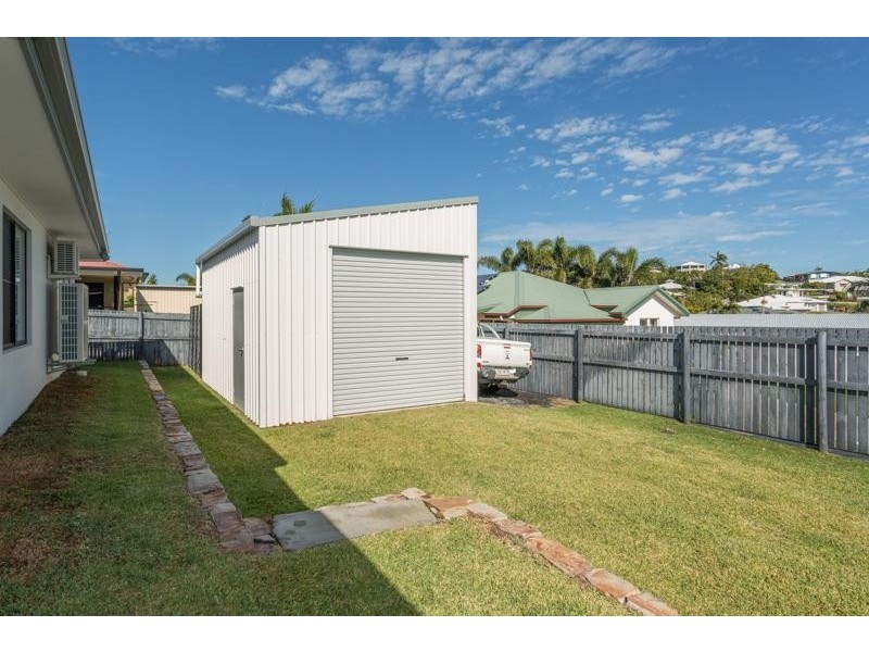 16 Wilcox Street, Eimeo QLD 4740