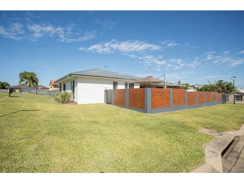 16 Wilcox Street, Eimeo QLD 4740