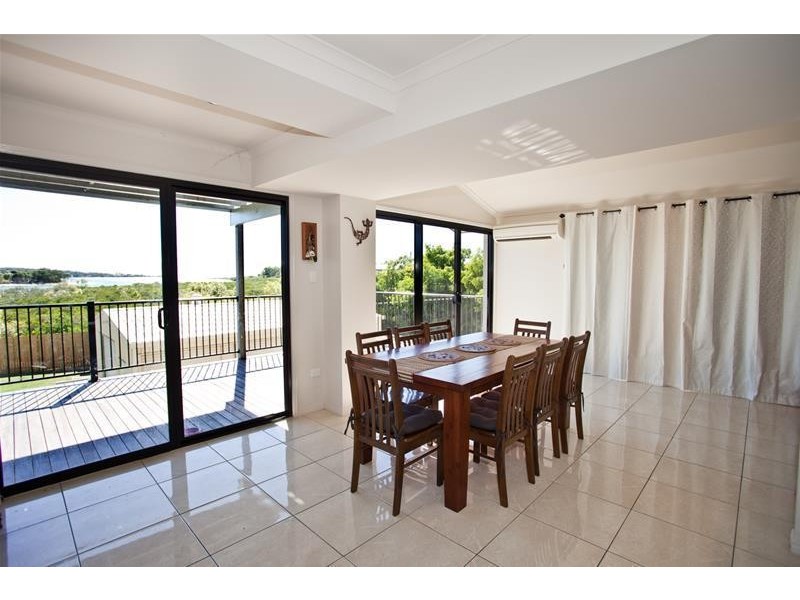 12 Morris Street, Campwin Beach QLD 4737