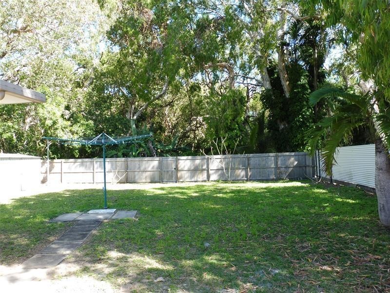 10 Jansen Street, Slade Point QLD 4740