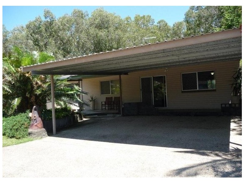 10 Jansen Street, Slade Point QLD 4740