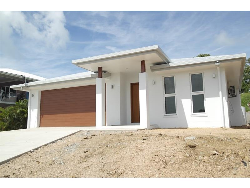 39 Brooksfield Drive, Sarina Beach QLD 4737