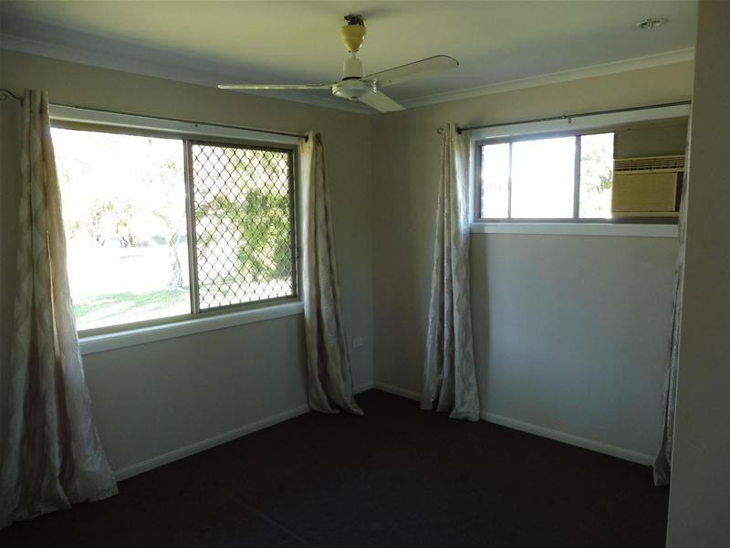 6 Kristy Crescent, Eimeo QLD 4740