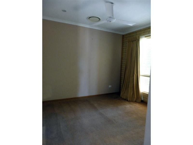 42 Amhurst Street, Slade Point QLD 4740