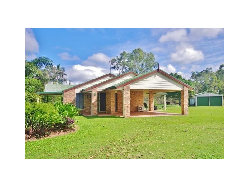 7 Pine Court, Hay Point QLD 4740