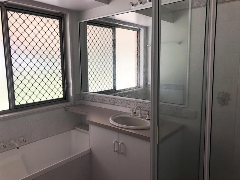 7 Pine Court, Hay Point QLD 4740