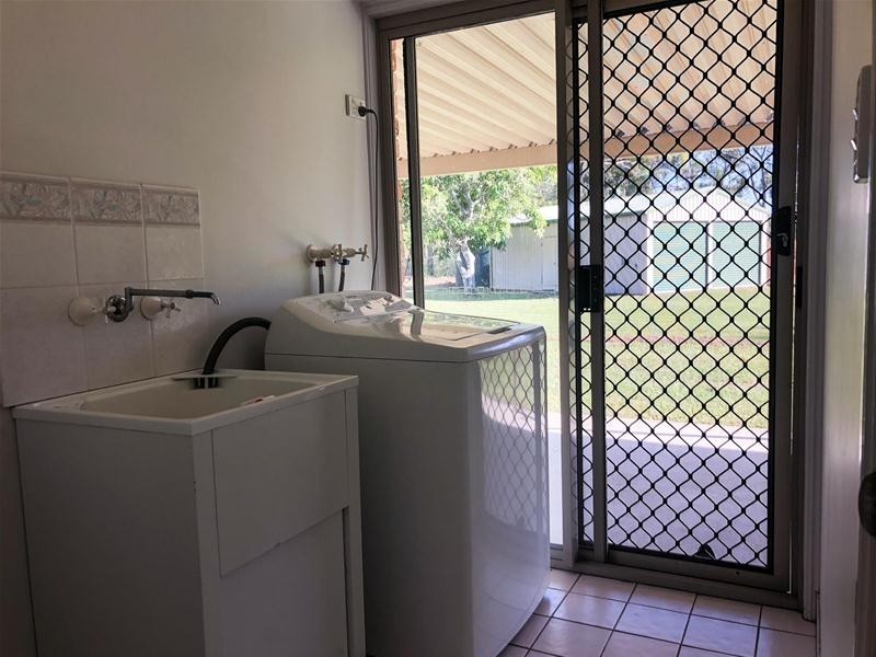 7 Pine Court, Hay Point QLD 4740