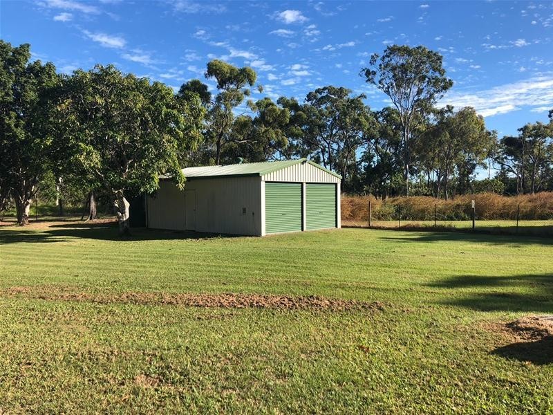 7 Pine Court, Hay Point QLD 4740