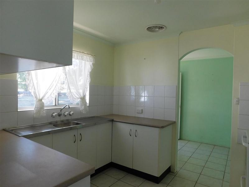 41 Crescent Street, Armstrong Beach QLD 4737