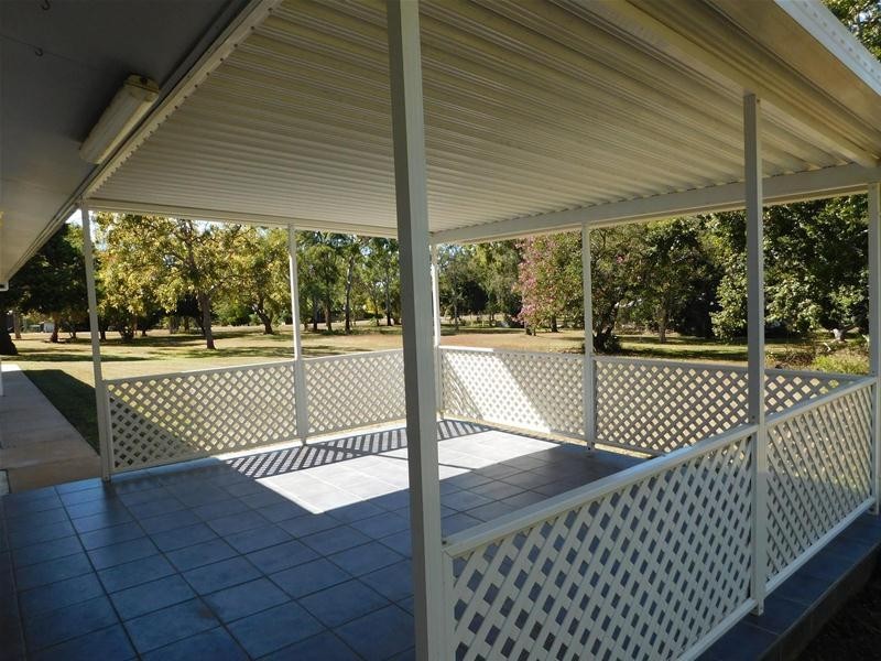 41 Crescent Street, Armstrong Beach QLD 4737