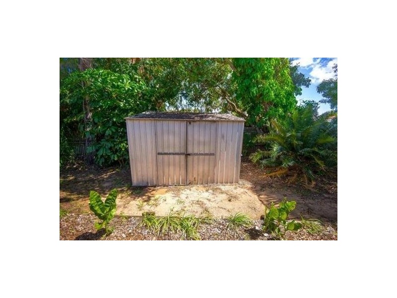 20 Coral Drive, Blacks Beach QLD 4740