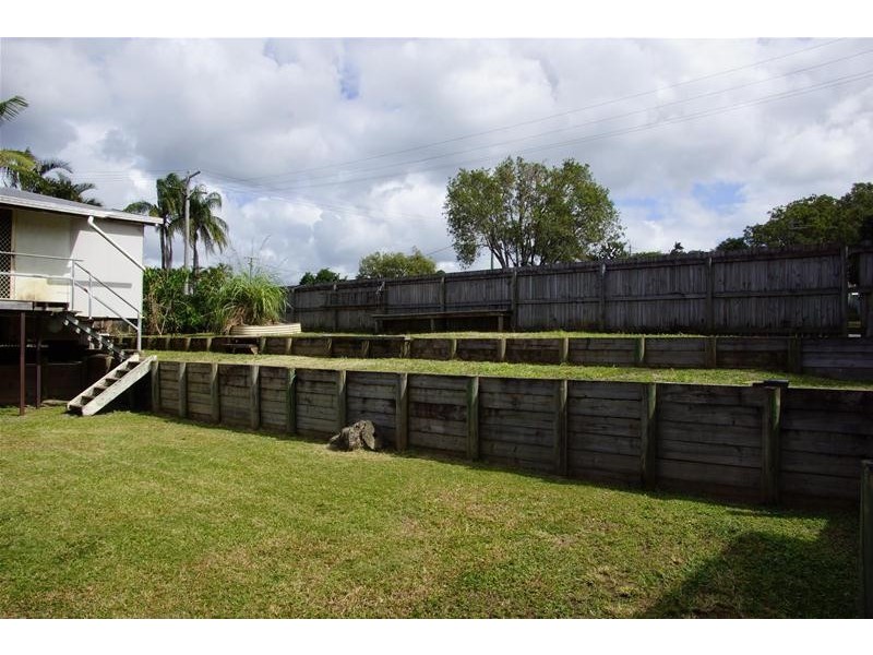 26 Leslie Street, Sarina QLD 4737