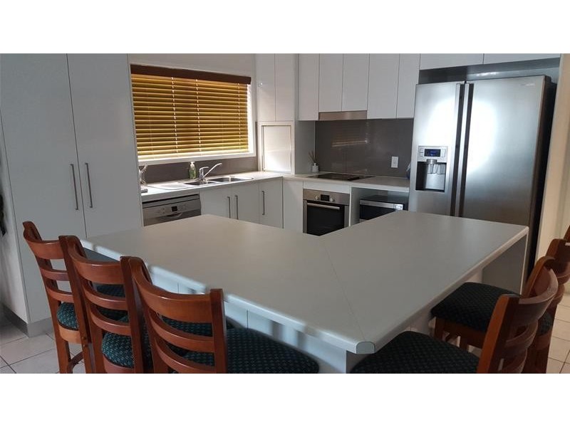 10 Captain Blackwood Drive, Sarina Beach QLD 4737