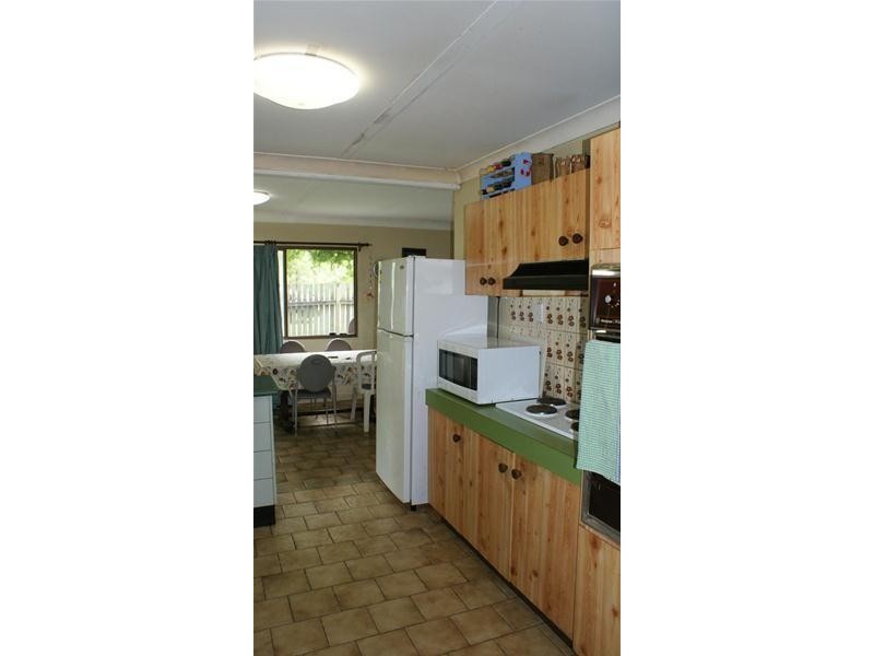 430 Grasstree Beach Road, Grasstree Beach QLD 4740