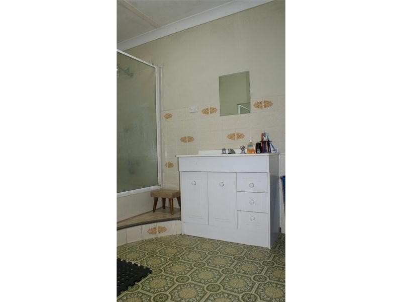 430 Grasstree Beach Road, Grasstree Beach QLD 4740