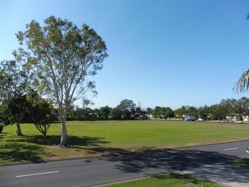 9 Les Cameron Avenue, Mount Pleasant QLD 4740