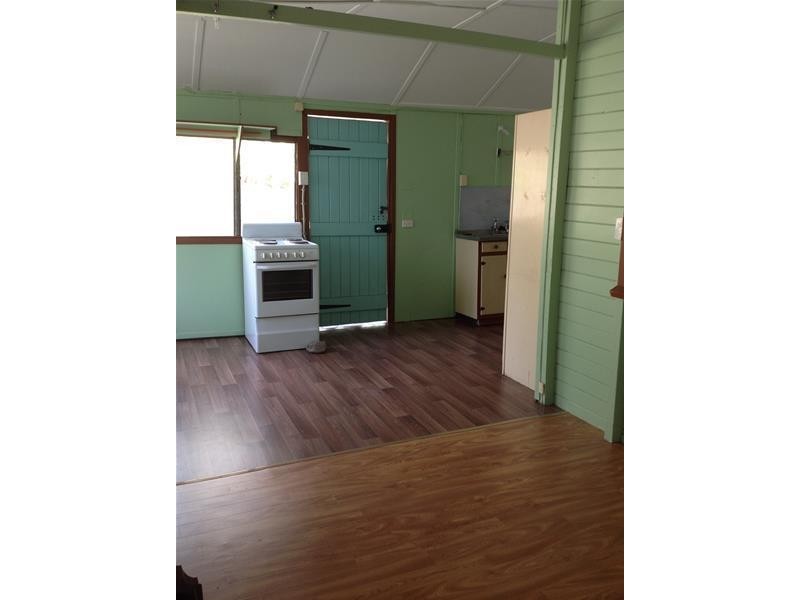 176 Middle Creek Road, Sarina QLD 4737