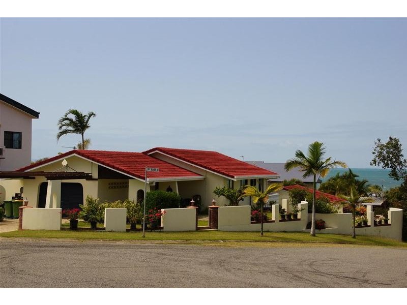 2 Hillside Drive, Grasstree Beach QLD 4740