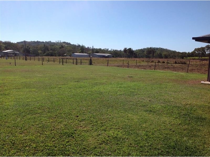 121 Brooks Road, Sarina QLD 4737