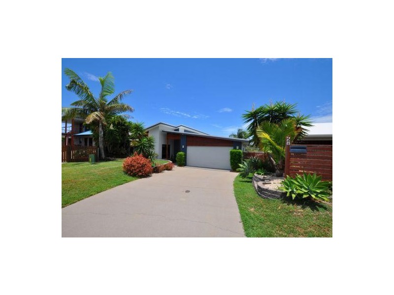 28 Sailaway Drive, Eimeo QLD 4740