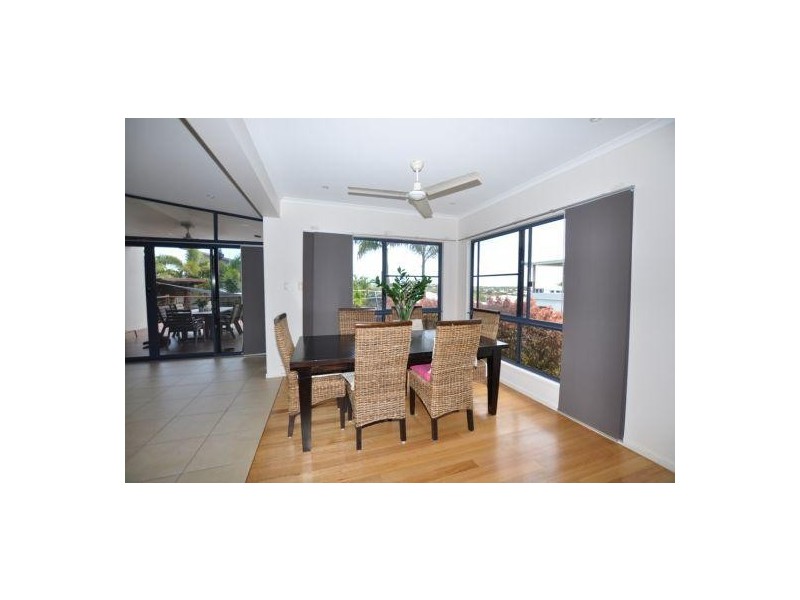 28 Sailaway Drive, Eimeo QLD 4740