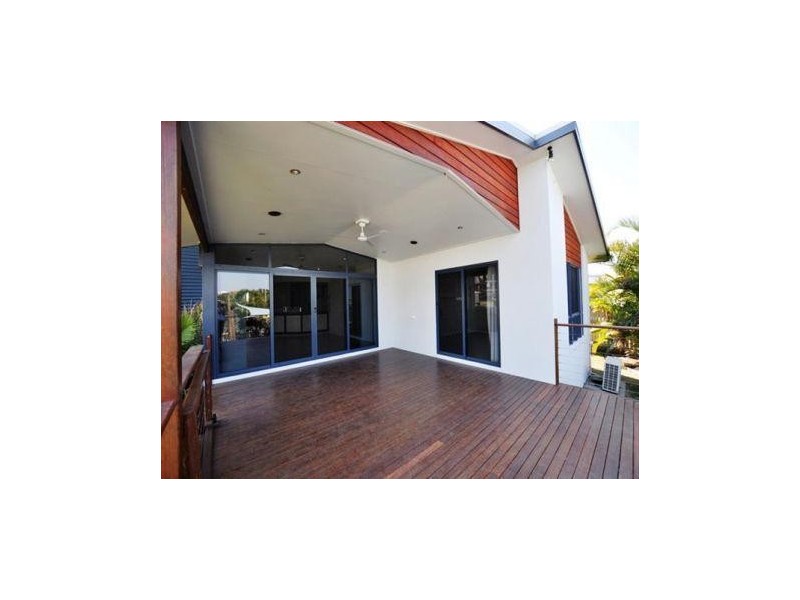 28 Sailaway Drive, Eimeo QLD 4740