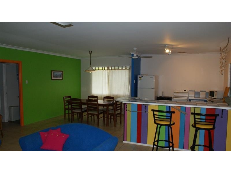 85 Colonial Drive, Clairview QLD 4741