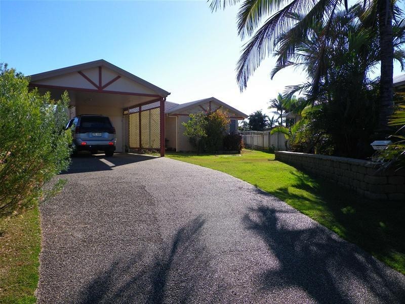 12 Castaway Close, Hay Point QLD 4740