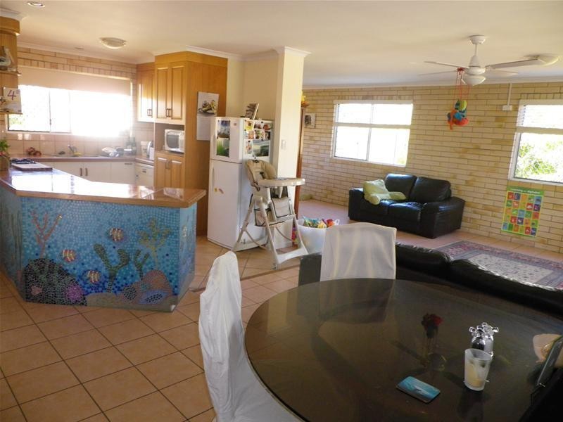 12 Castaway Close, Hay Point QLD 4740