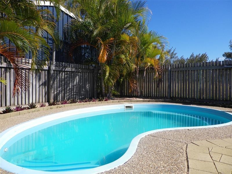 12 Castaway Close, Hay Point QLD 4740