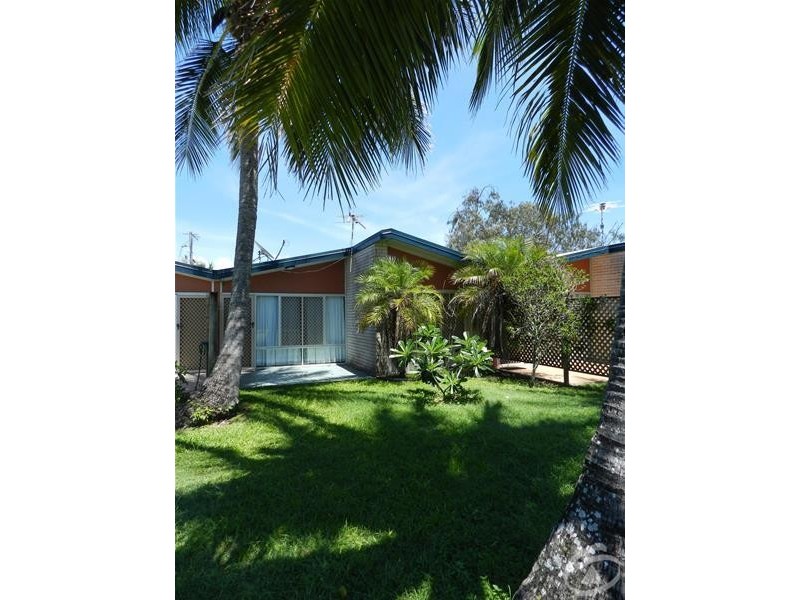 4/47 Owen Jenkins Drive, Sarina Beach QLD 4737