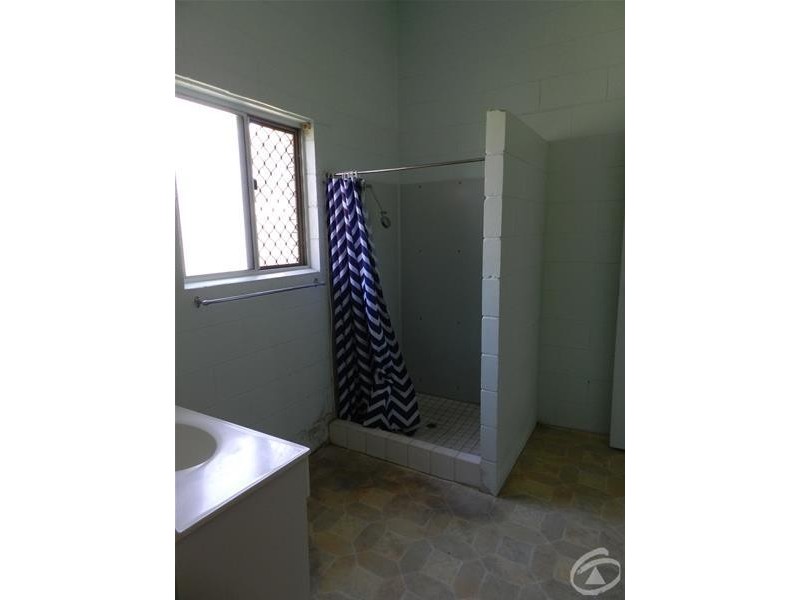 4/47 Owen Jenkins Drive, Sarina Beach QLD 4737