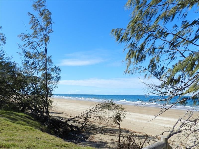 4/47 Owen Jenkins Drive, Sarina Beach QLD 4737