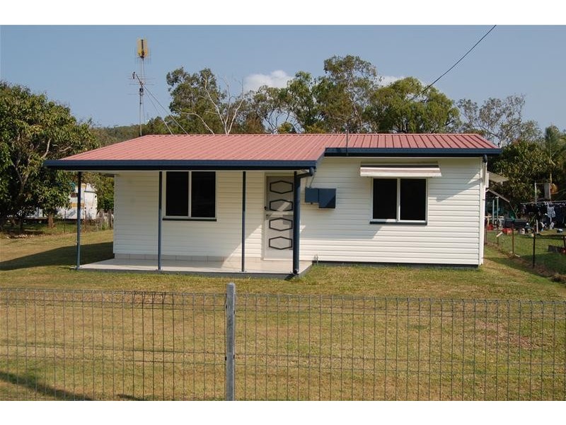 6 Student Street, Carmila QLD 4739