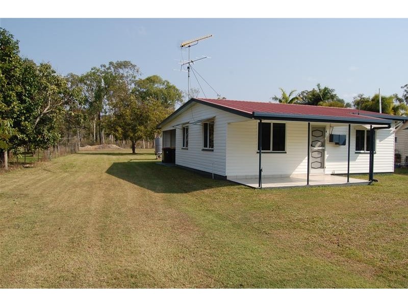 6 Student Street, Carmila QLD 4739