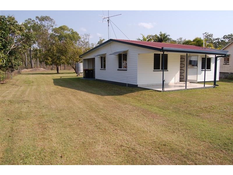 6 Student Street, Carmila QLD 4739