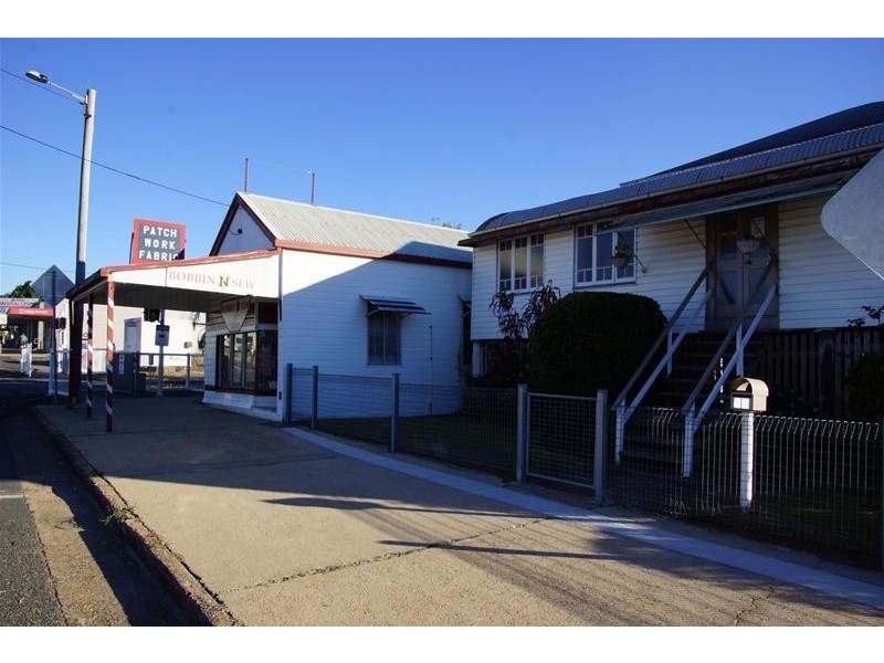 10-12 Central Street, Sarina QLD 4737