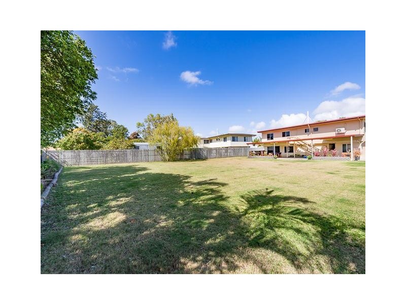 4  Graham Court, Mount Pleasant QLD 4740