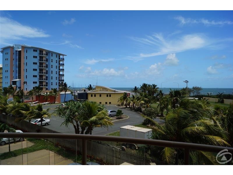 37/8 Breakwater Access Road, Mackay Harbour QLD 4740