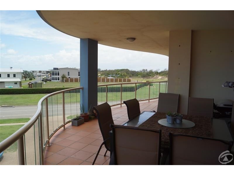 37/8 Breakwater Access Road, Mackay Harbour QLD 4740