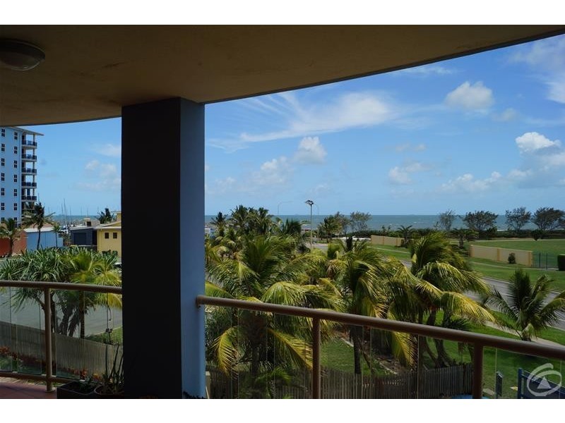 37/8 Breakwater Access Road, Mackay Harbour QLD 4740