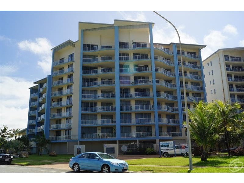 37/8 Breakwater Access Road, Mackay Harbour QLD 4740