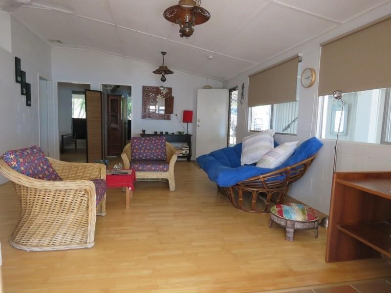 40 Colonial Drive, Clairview QLD 4741