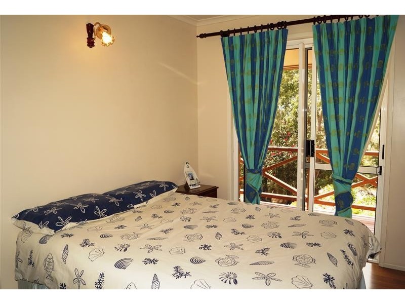 2 Antoney Lane, Sarina Beach QLD 4737